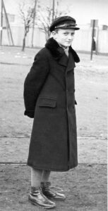 Uczeń gimnazjum handlowego, początek lat 40.