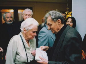 Barbara Skarga i Jacek Sempoliński podczas otwarcia wystawy Cava di pietre, cranio, Galeria Studio, Warszawa, 2006